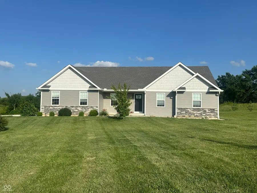 11647 N Us Highway 231, Roachdale, IN 46172 - #2