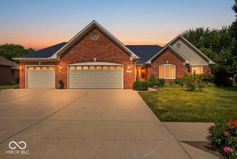 1094 Brookway Drive, Avon, IN 46123 - #2