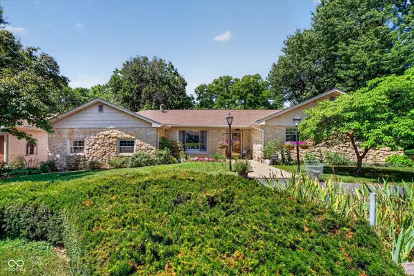 6926 Woodridge Drive, Avon, IN 46123