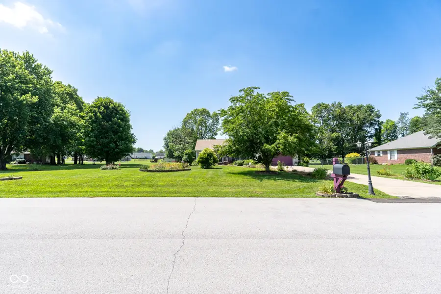 2691 E Annily Court, Martinsville, IN 46151 - #3
