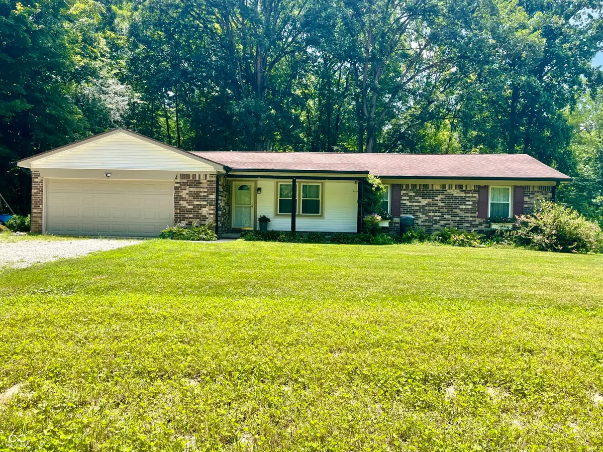 3812 E County Road 700 S, Cloverdale, IN 46120 - #1