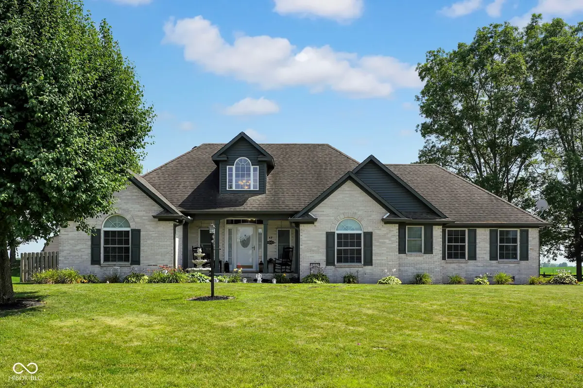 17 Erins Court, Whiteland, IN 46184 - #1