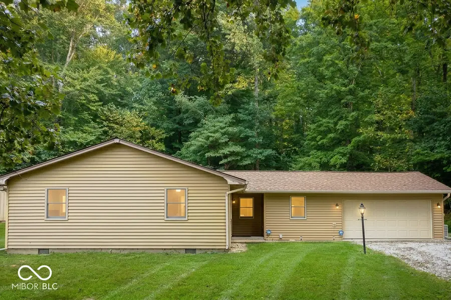 1545 S Wolfcreek Road, Columbus, IN 47201 - #2