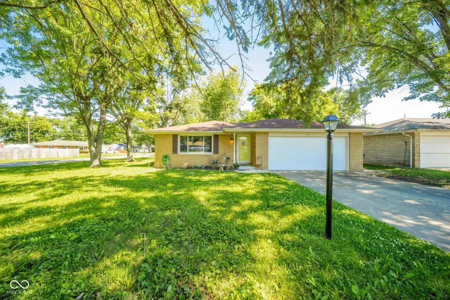 418 E 53rd Street, Anderson, IN 46013 - #3