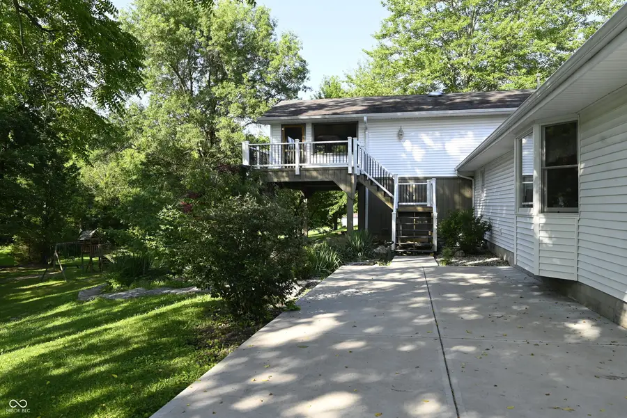 826 E Beech Street, Osgood, IN 47037 - #3