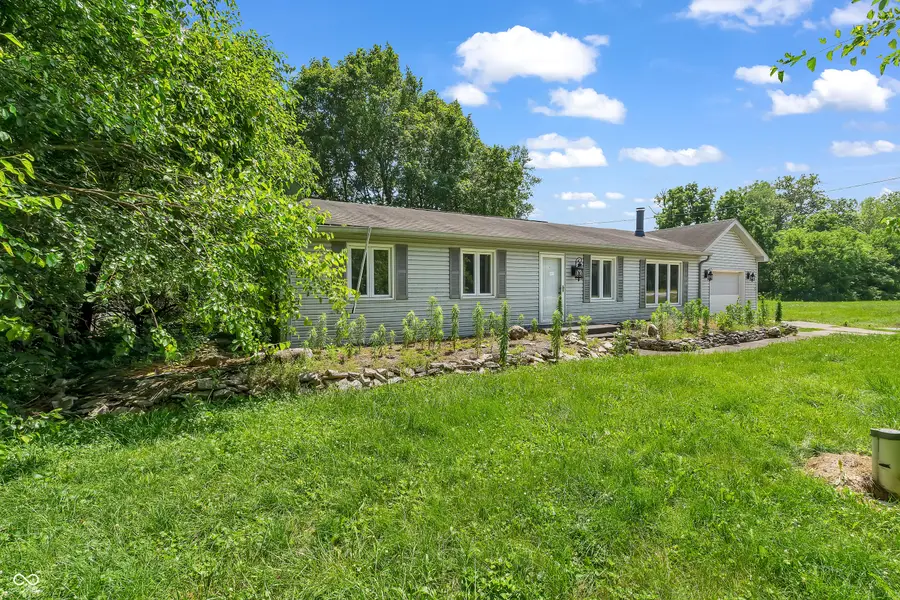 705 E Us Highway 40 Highway, Clayton, IN 46118 - #2
