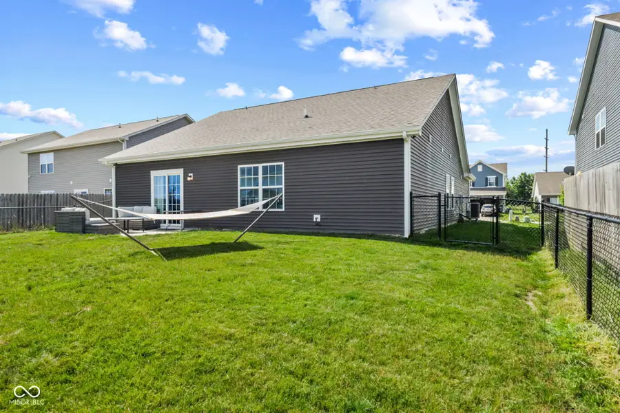 672 Albermarle Drive, Pittsboro, IN 46167 - #3