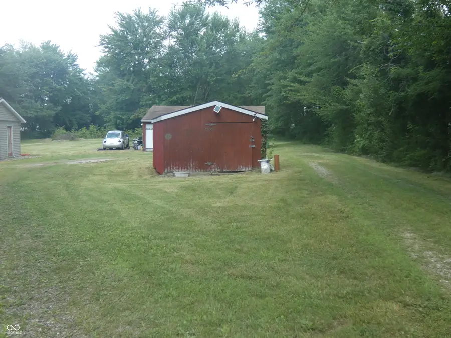 6546 N County Road 1300 E, Seymour, IN 47274 - #3