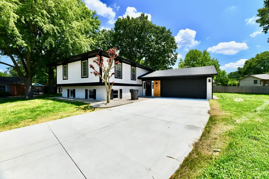 50 Idleway, Greenwood, IN 46142 - #2