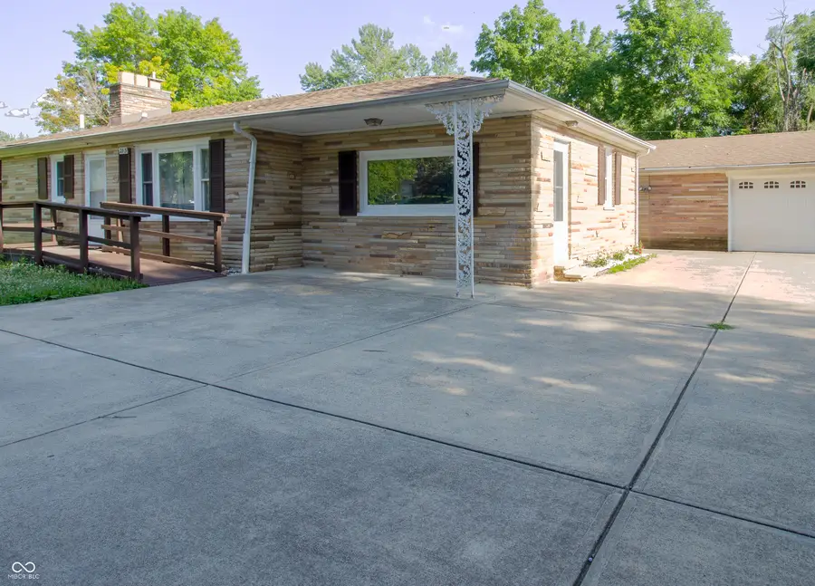 235 W Huntstead Lane, Indianapolis, IN 46217 - #3