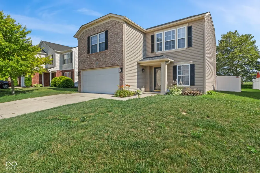 12631 White Rabbit Drive, Indianapolis, IN 46235 - #2