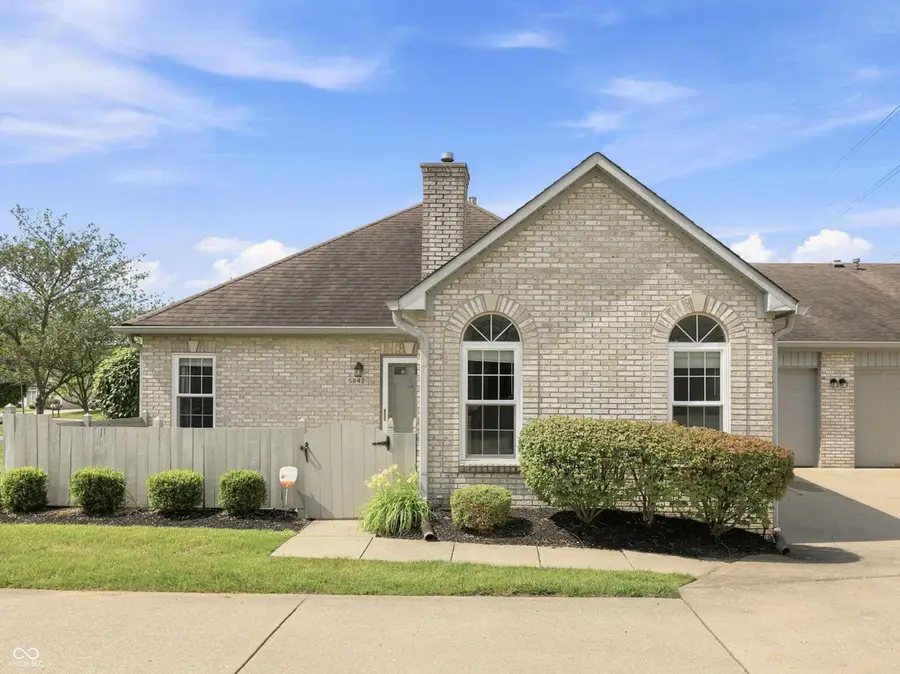 5842 Quail Run Drive, Indianapolis, IN 46237 - #2