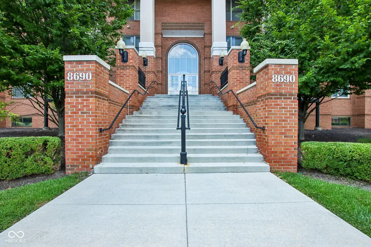 8690 Jaffa Court West #14 Drive, Indianapolis, IN 46260 - #1