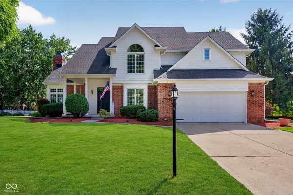 8251 Misty Cove, Indianapolis, IN 46236