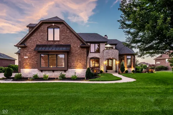 16437 Shore Oaks, Noblesville, IN 46060