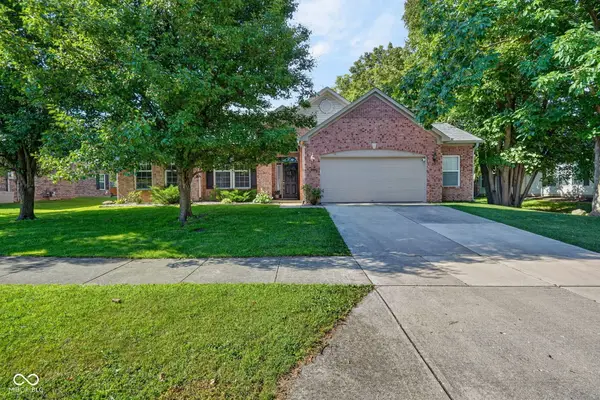 5735 W Port Drive, McCordsville, IN 46055