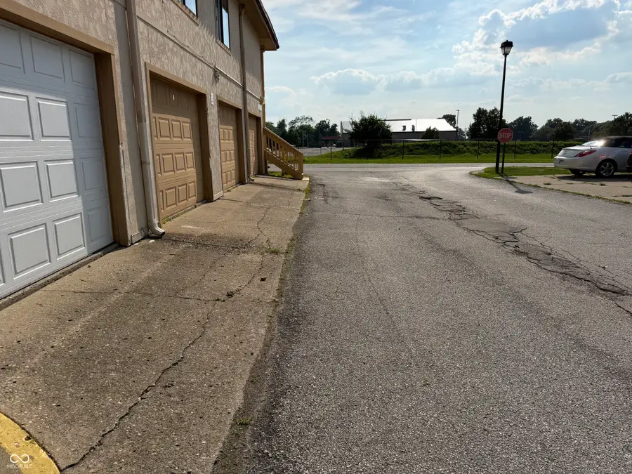 2705 Del Prado Drive, Indianapolis, IN 46227 - #2