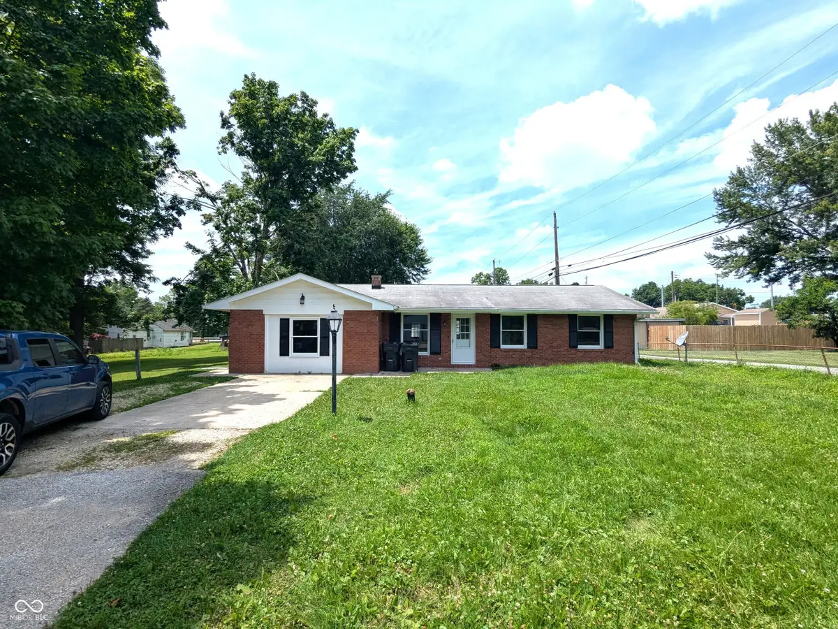 6733 S Cross Street, Pendleton, IN 46064 - #1