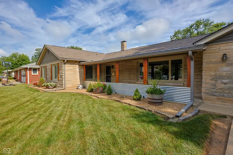3130 27th Street, Columbus, IN 47203 - #2