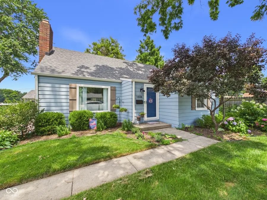 1606 E 7th Street, Anderson, IN 46012 - #3