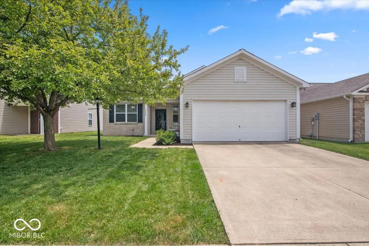 19406 Prairie Crossing Drive, Noblesville, IN 46062 - #1