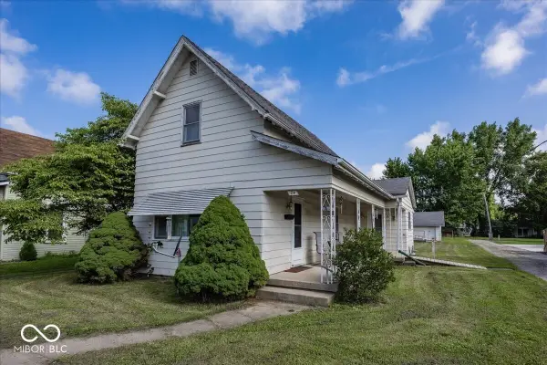 24 W Brown Street, Knightstown, IN 46148