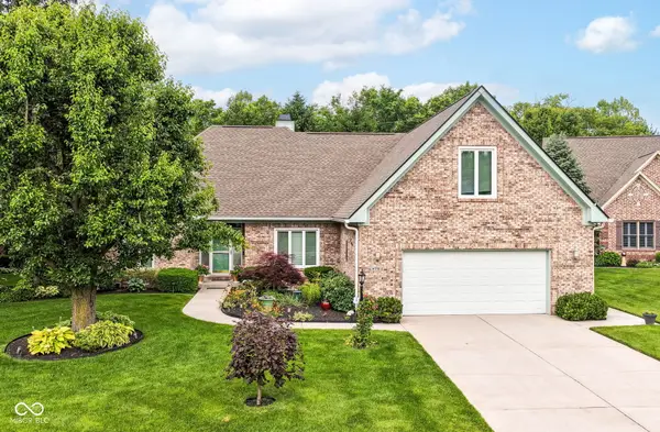 8704 Vintner Court, Indianapolis, IN 46256