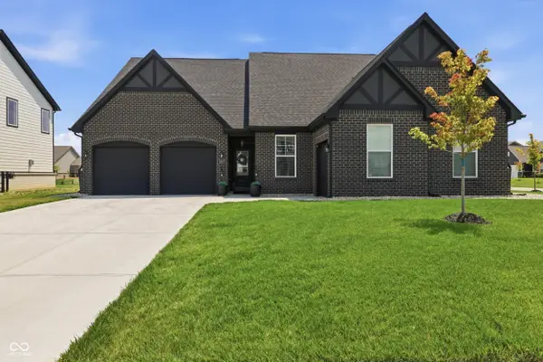 5577 Volanti Way, Greenwood, IN 46143