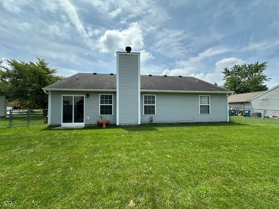 213 E Carolina Street, Fortville, IN 46040 - #2