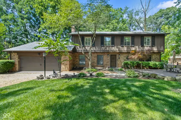 6454 E 116th Street, Fishers, IN 46038