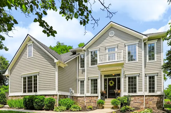 7441 Oakland Hills Drive, Indianapolis, IN 46236