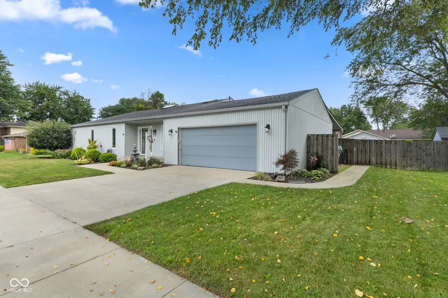 1050 Rocky Ford Road, Columbus, IN 47203 - #2