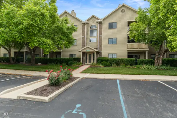 8820 Yardley Court #APT 207, Indianapolis, IN 46268