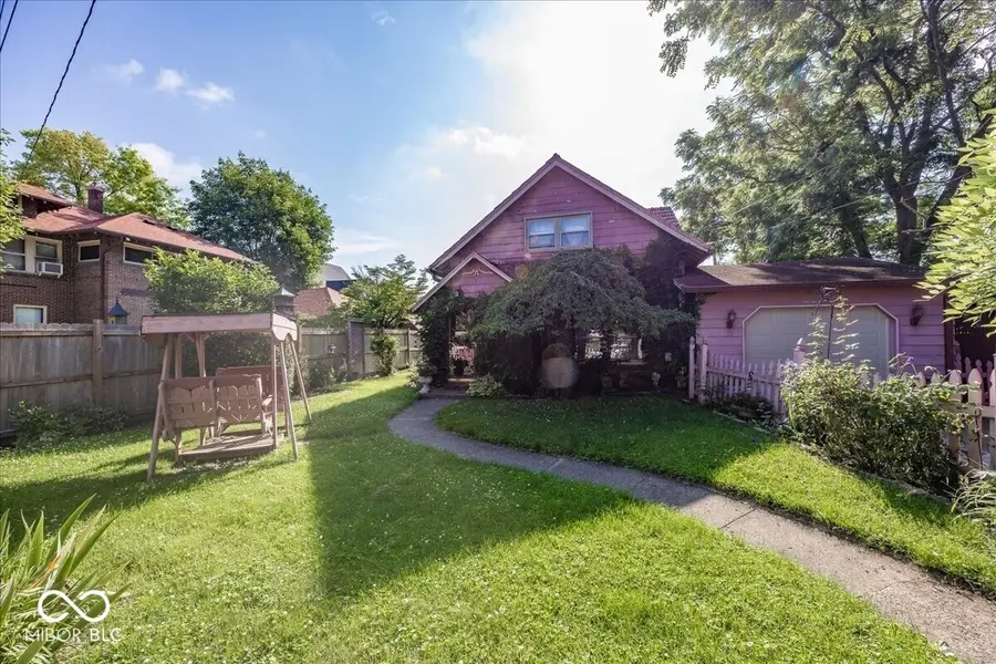 17 S Hough Street, Greenfield, IN 46140 - #2