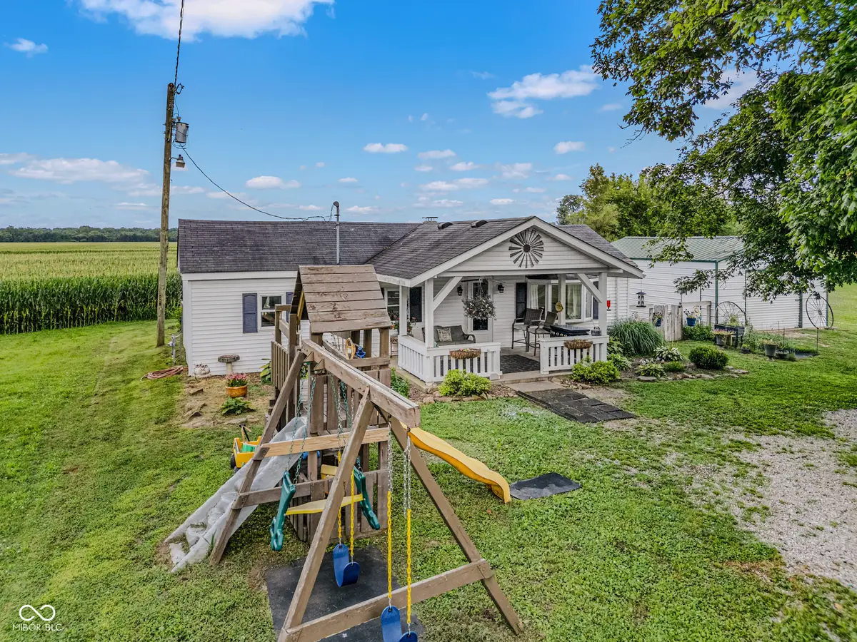 5653 S Jonesville, Columbus, IN 47201 - #1
