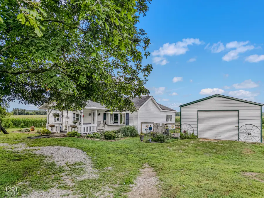 5653 S Jonesville, Columbus, IN 47201 - #3