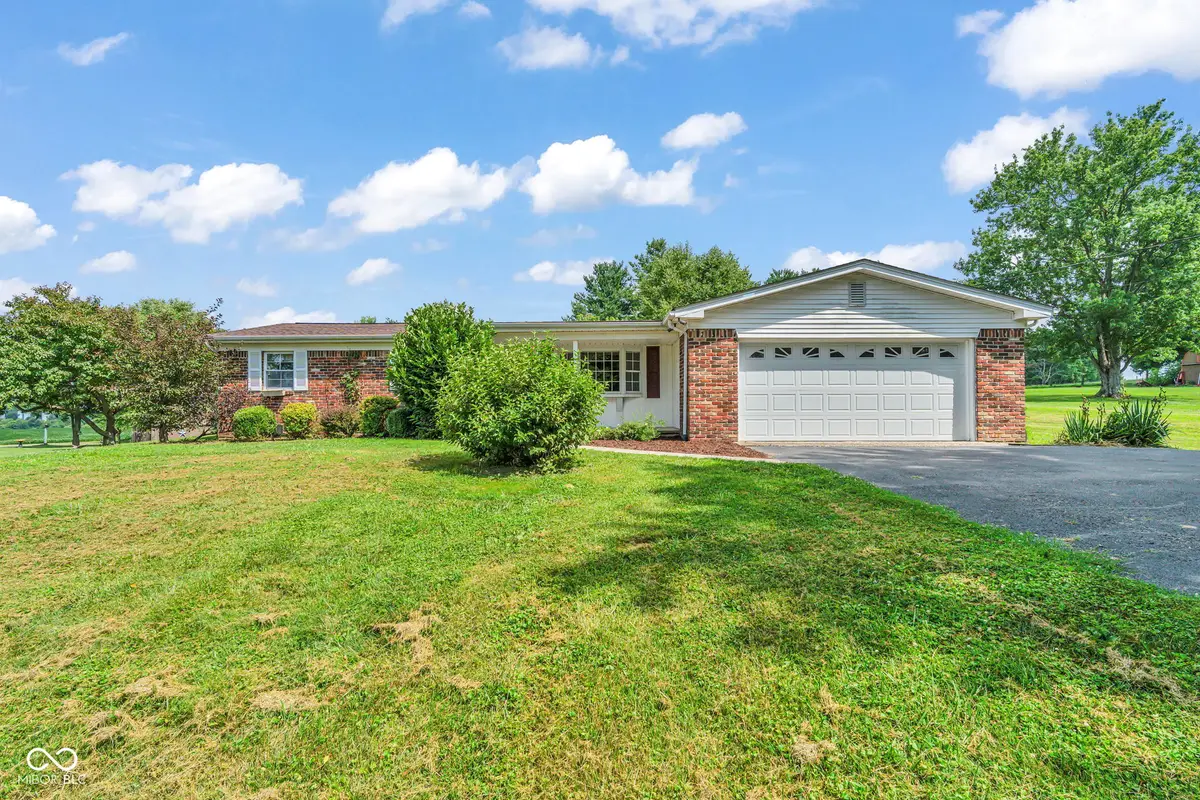 3507 S County Road 200 W, Greencastle, IN 46135 - #1