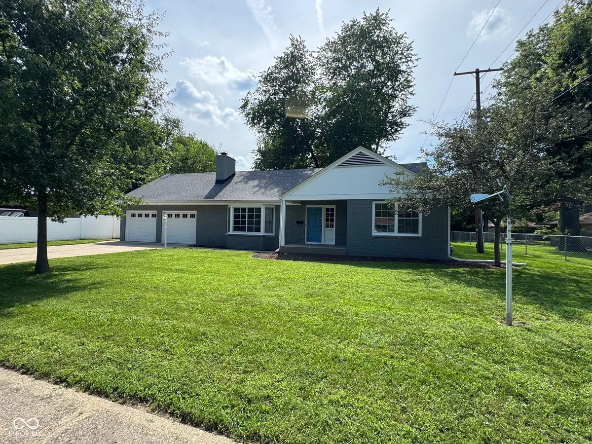 313 S 32nd Street, Terre Haute, IN 47803 - #1
