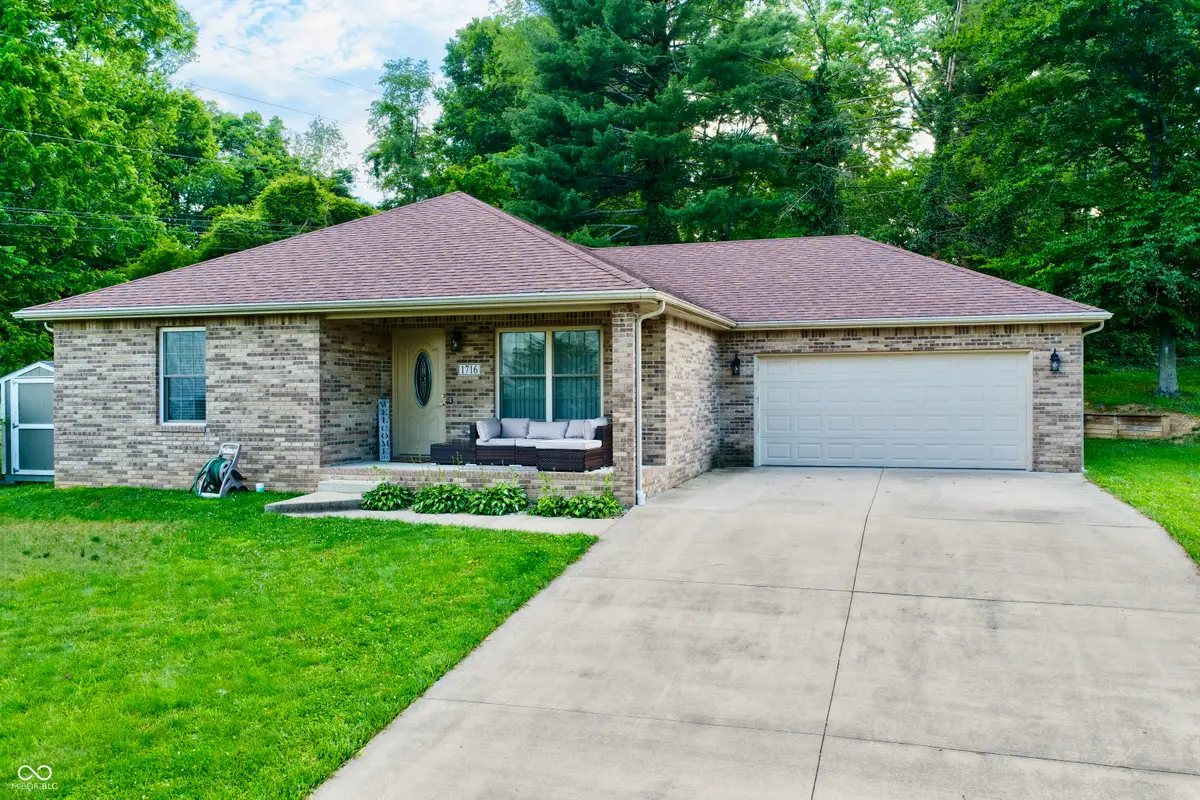 1716 N Old Orchard, Seymour, IN 47274 - #1