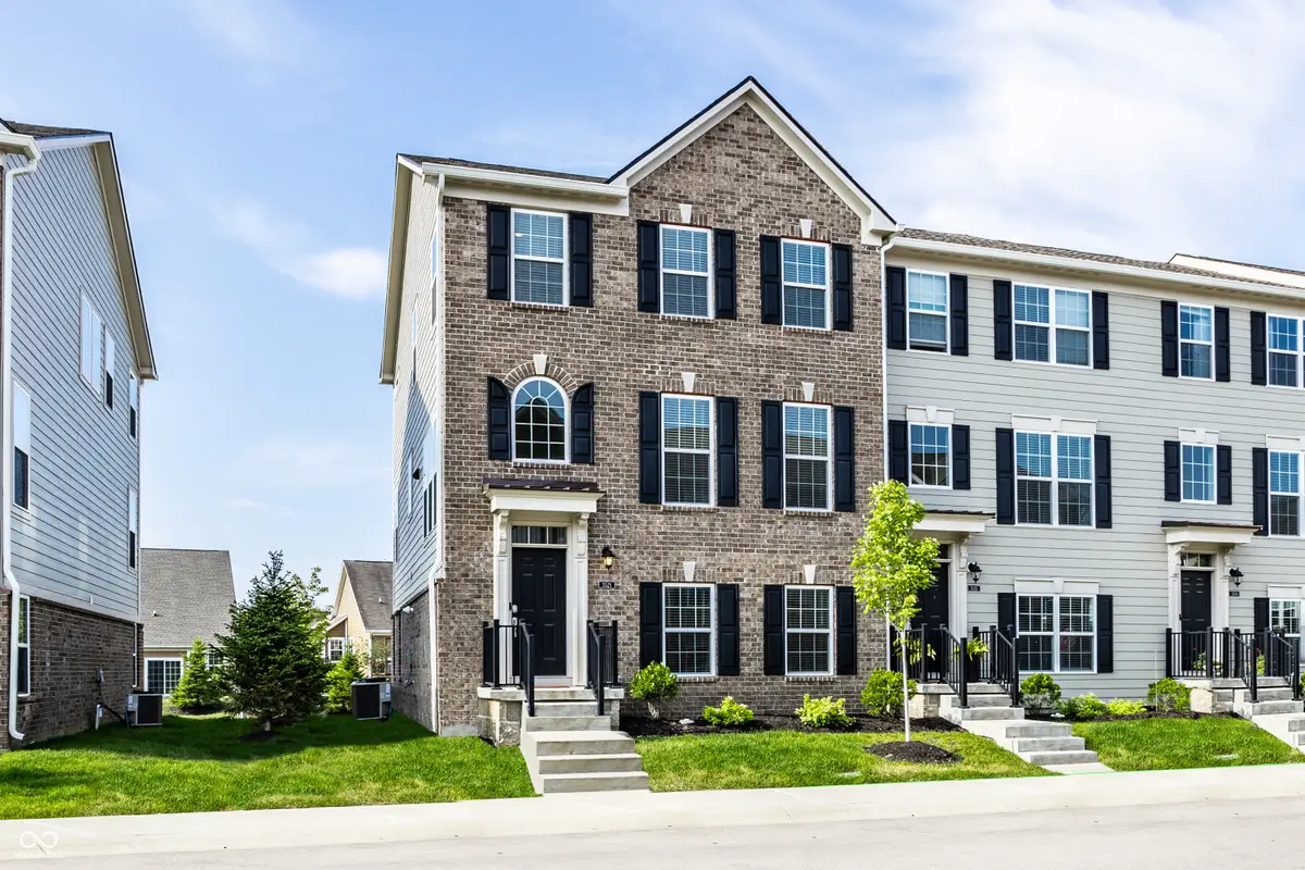 3521 Brampton Lane, Westfield, IN 46074 - #1