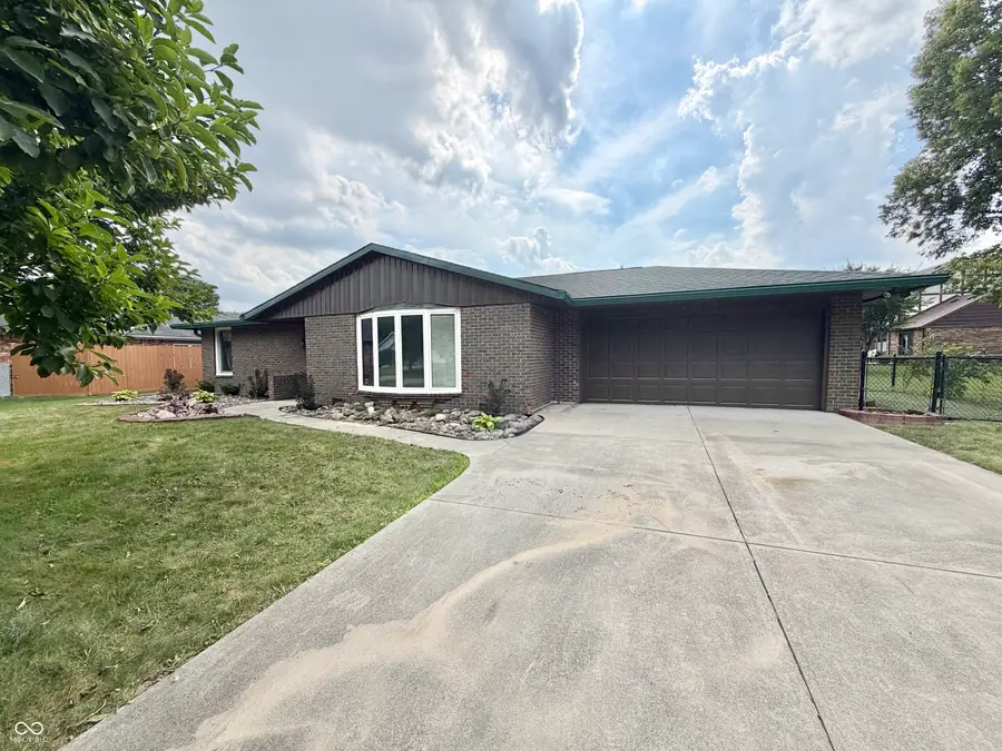 1007 Parkway Drive, Anderson, IN 46012 - #3