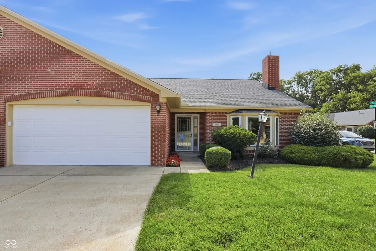 6510 S Waybridge Court, Indianapolis, IN 46237 - #1