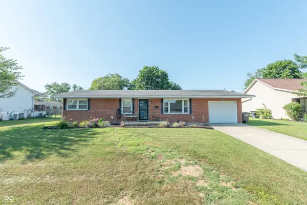 2727 Orchard Lane, Columbus, IN 47201
