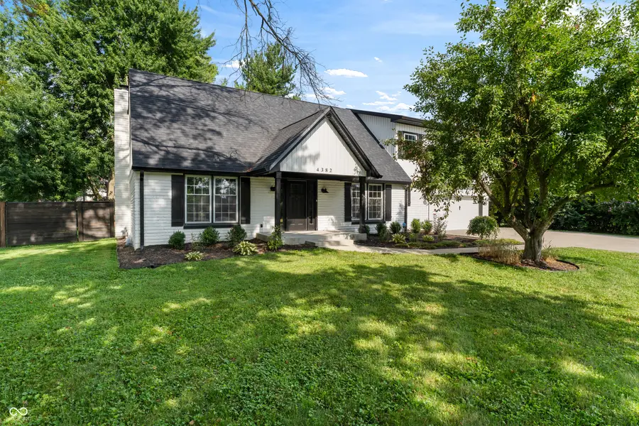 4382 River Road, Columbus, IN 47203 - #2