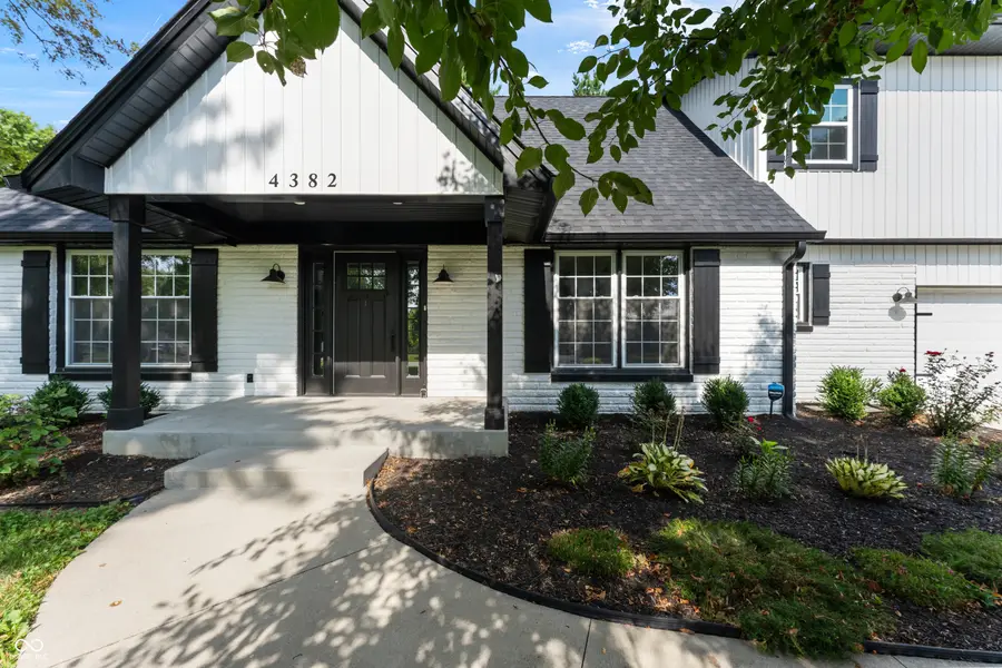 4382 River Road, Columbus, IN 47203 - #3