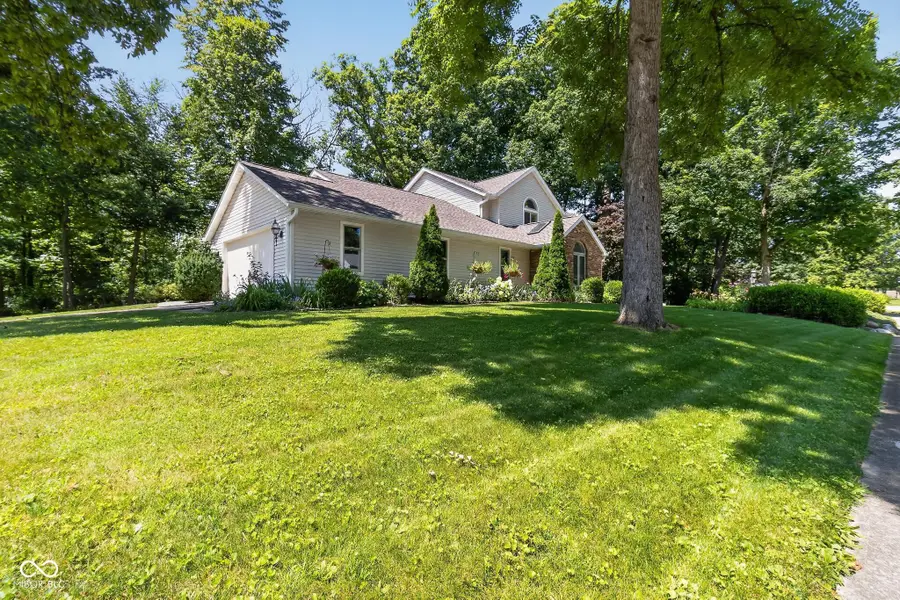3310 Oak Borough Run, Fort Wayne, IN 46804 - #3