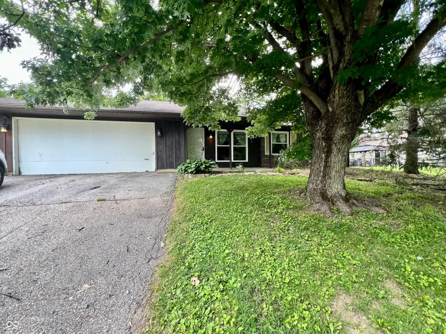 5722 Wheelhorse Drive, Indianapolis, IN 46221 - #2