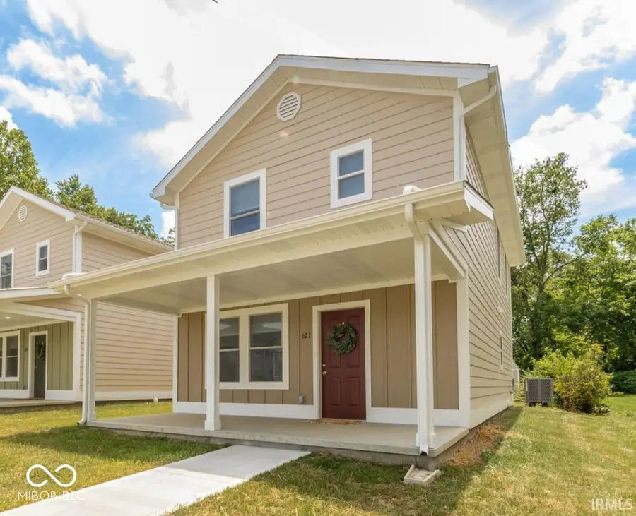 621 E Main Street, Spiceland, IN 47385 - #2