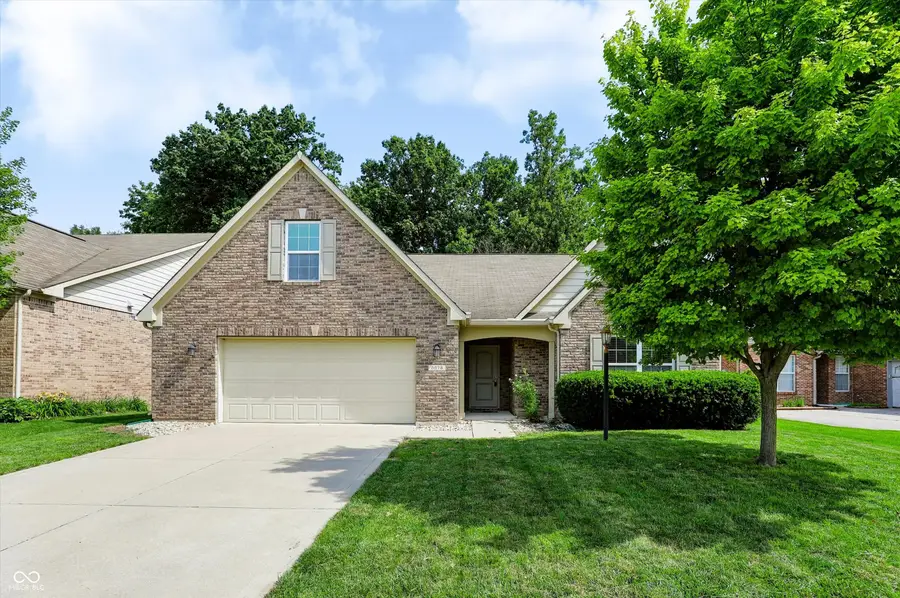 5678 Augusta Woods Drive, Plainfield, IN 46168 - #2