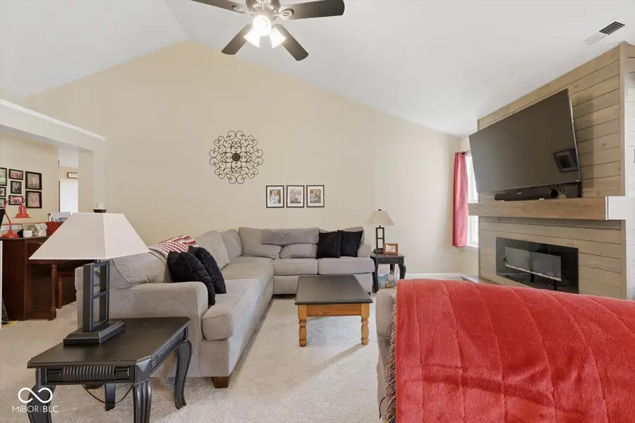 2307 Eagle Brook Drive, Shelbyville, IN 46176 - #3